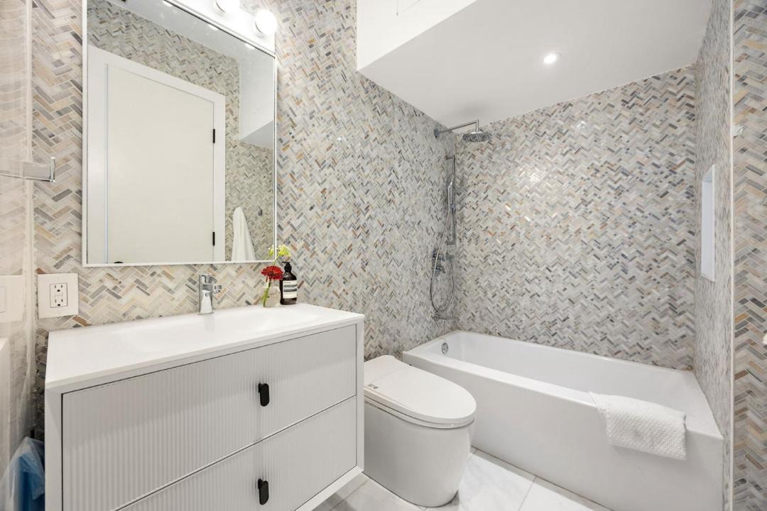 Photo of Bathroom in Beaconsfield Village