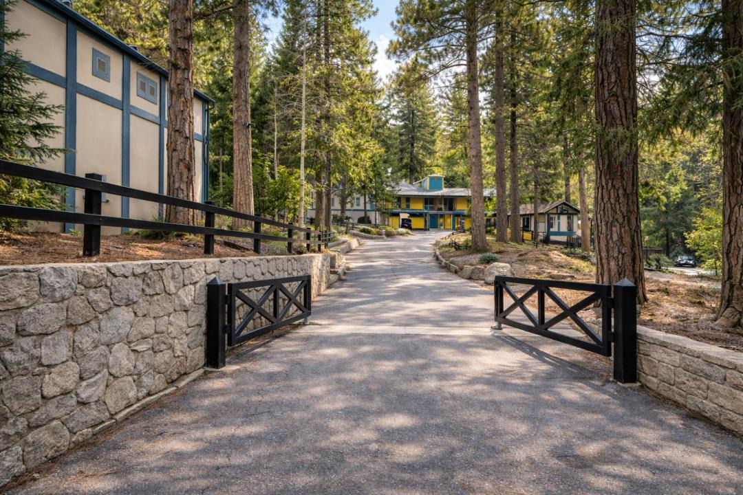 Photo of Others in Lake Arrowhead