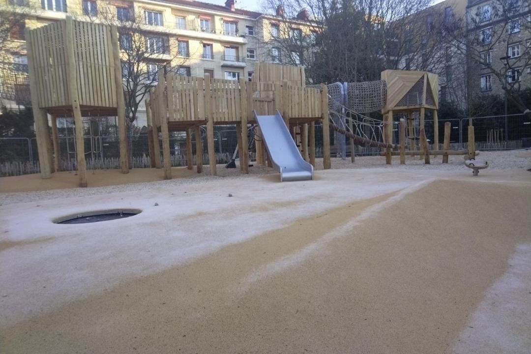 Photo of Others in Enghien-les-Bains