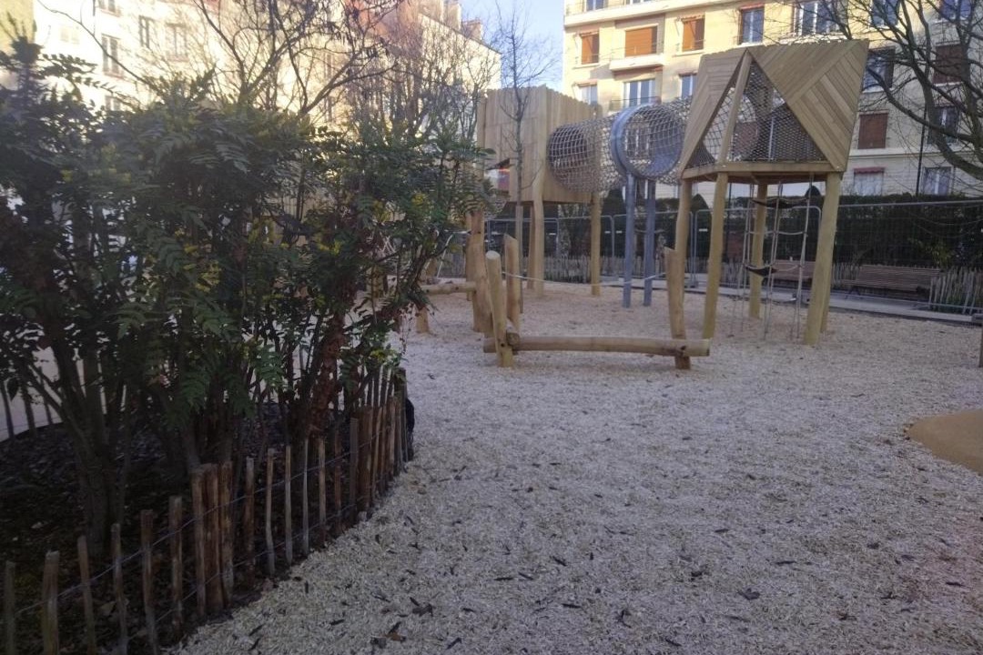 Photo of Others in Enghien-les-Bains