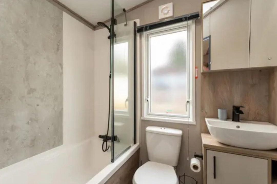 Photo of Bathroom in Boat of Garten