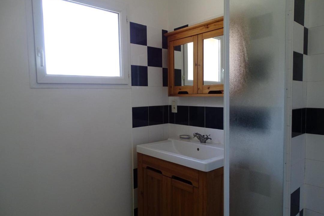 Photo of Bathroom in Fanjeaux