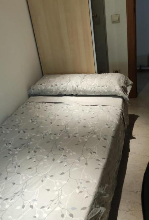 Photo of Bedroom in Terrassa