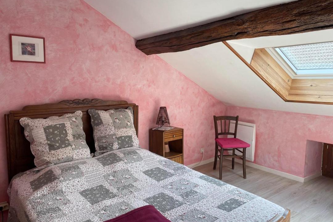 Photo of Bedroom in Chanceaux