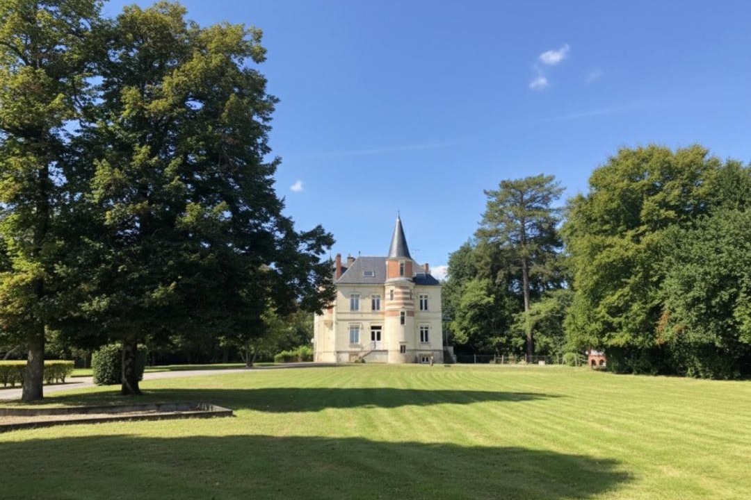 Photo of Others in Carquefou