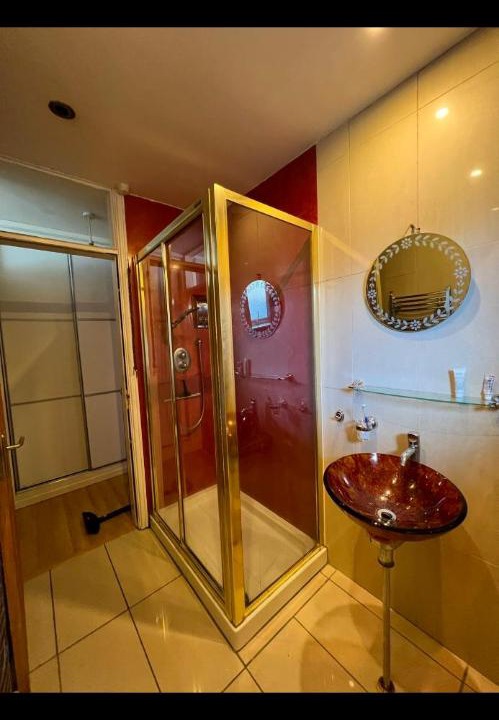 Photo of Bathroom in Oadby