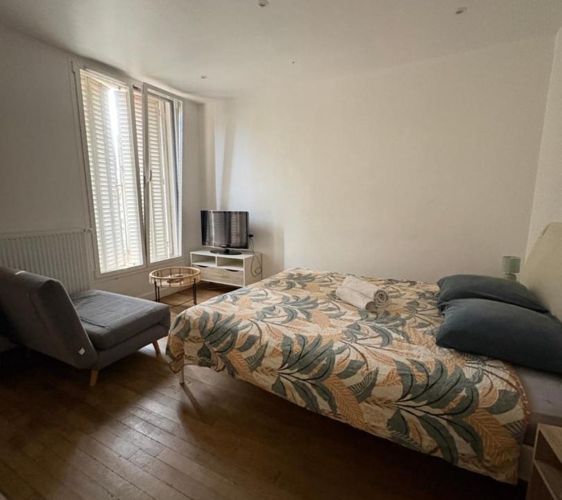 Photo of Bedroom in Houilles