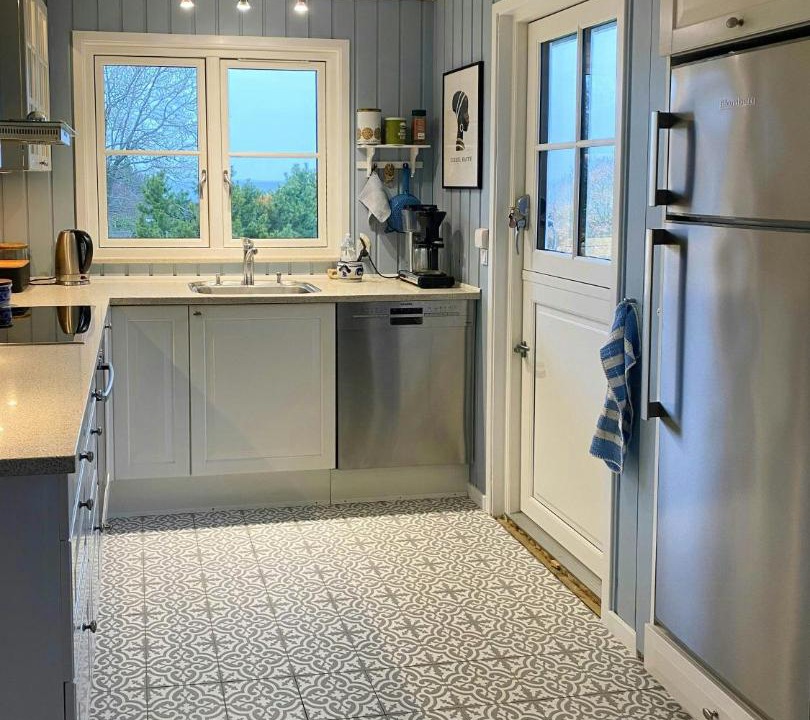 Photo of Kitchen in Fur