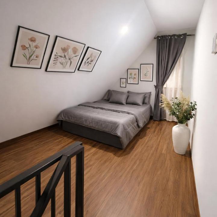 Photo of Others in Paka