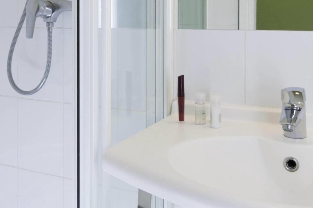 Photo of Bathroom in Chassieu