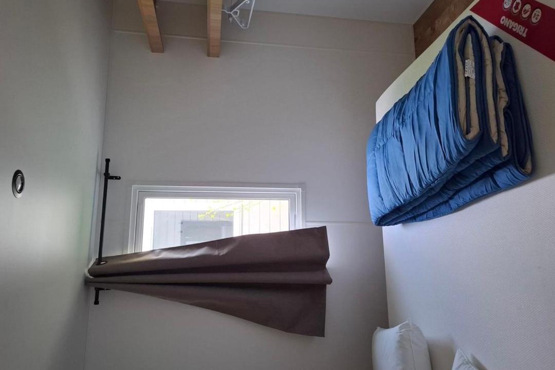 Photo of Bedroom in Long