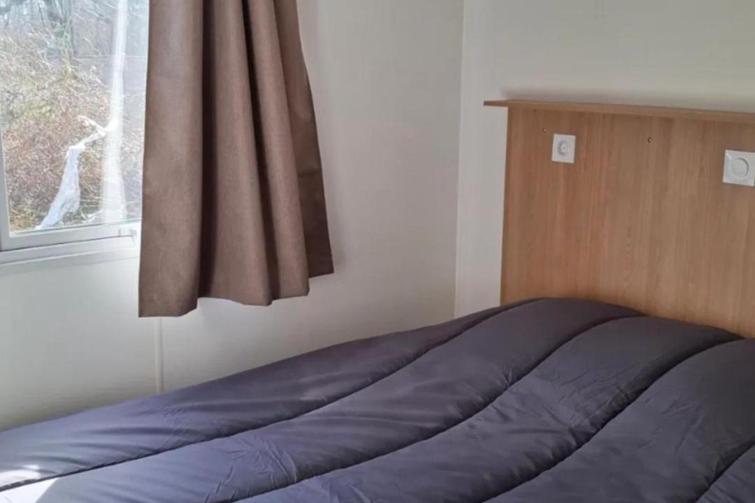 Photo of Bedroom in Long