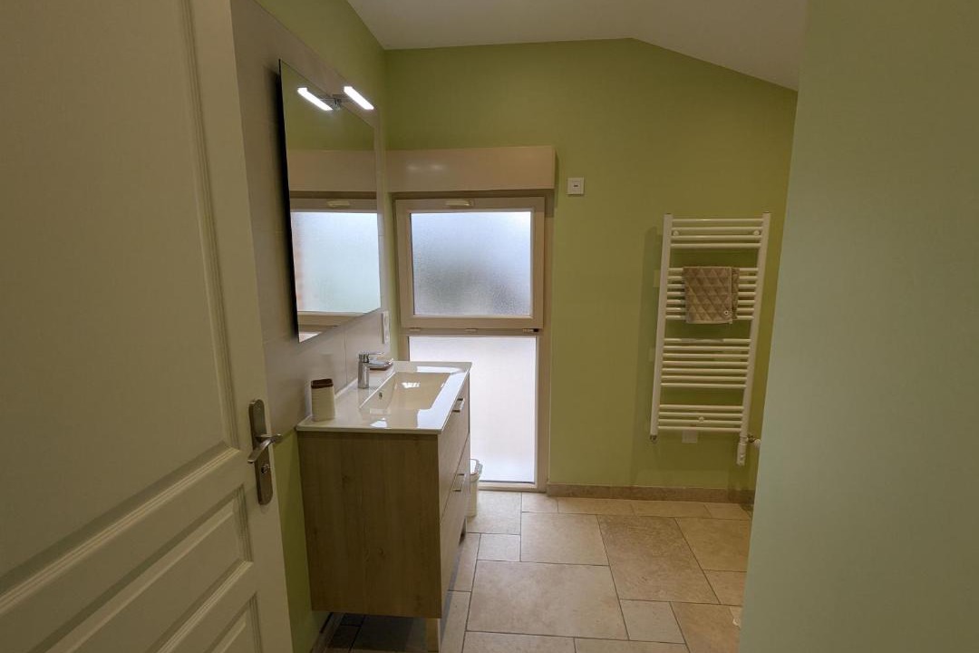 Photo of Bathroom in Santeau