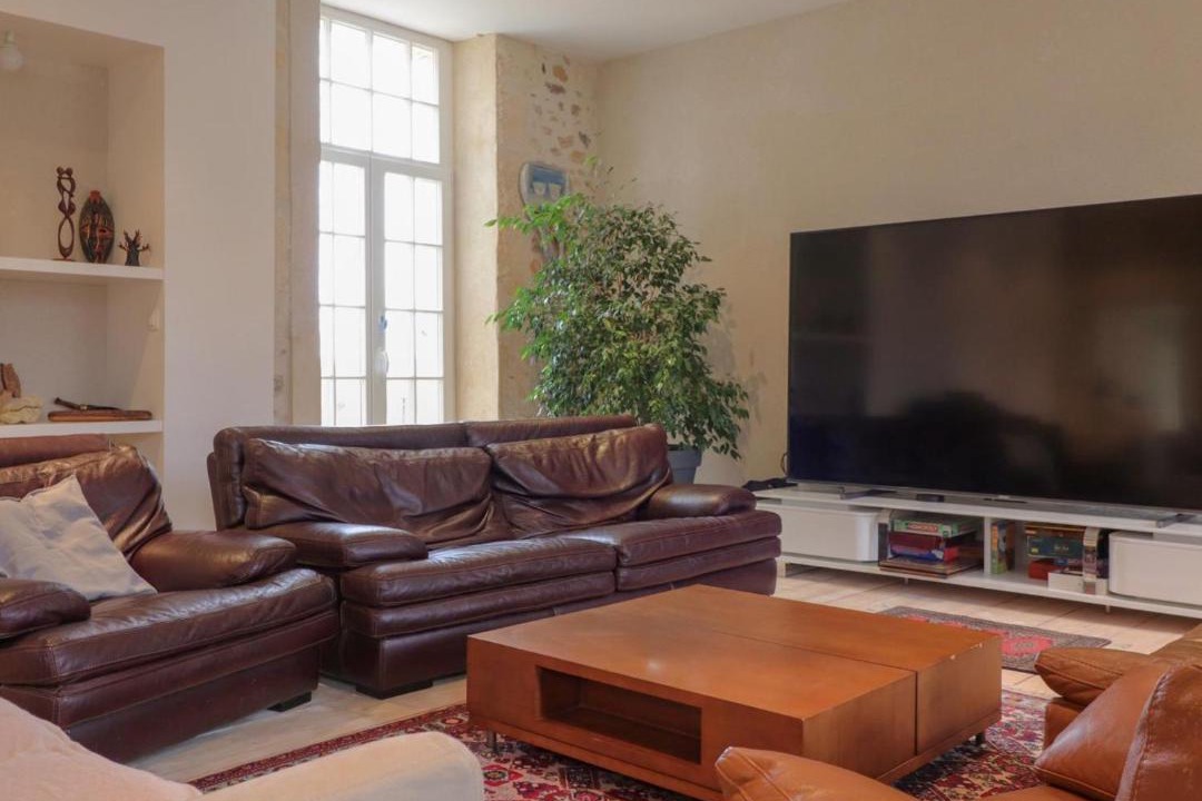 Photo of Livingroom in Courgeout