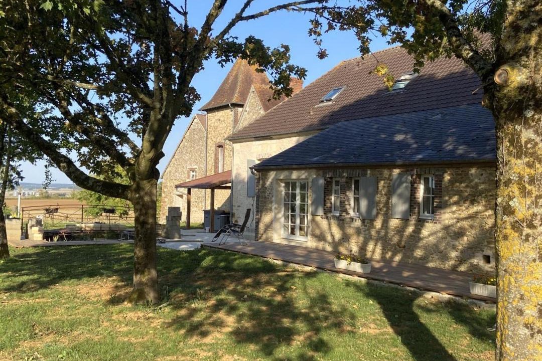 Photo of Others in Courgeout