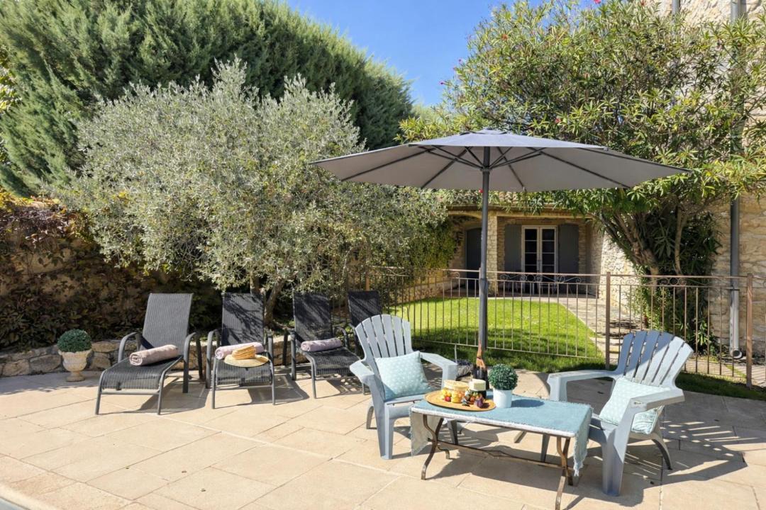 Photo of Patio Balcony in Caumont-sur-Durance
