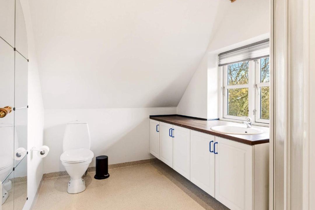 Photo of Bathroom in Gram