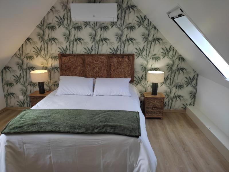 Photo of Bedroom in Saint-Germain-sur-Vienne