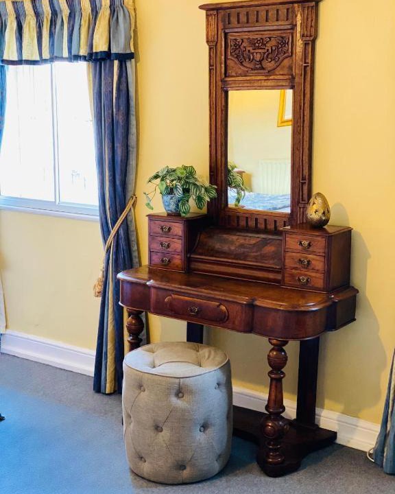 Photo of Others in Market Bosworth