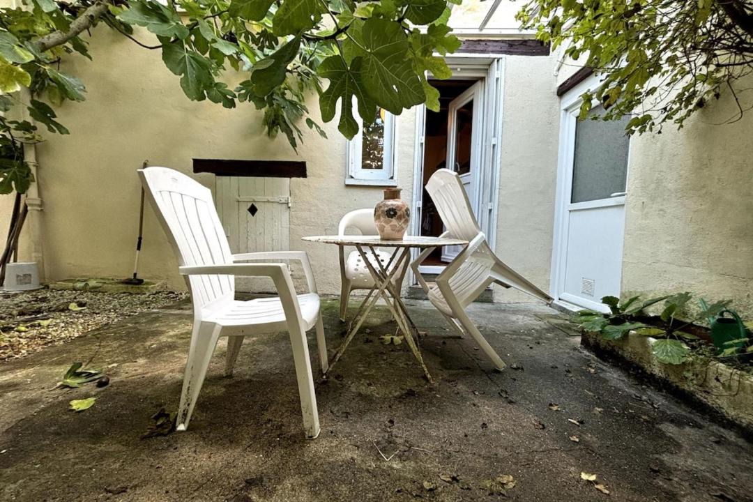 Photo of Others in Moret-sur-Loing