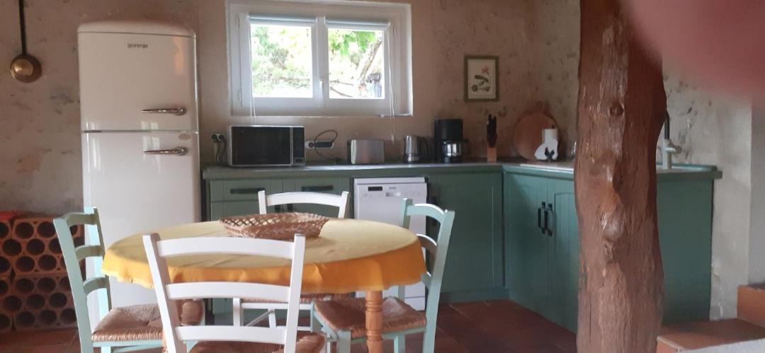 Photo of Kitchen in Manzac-sur-Vern