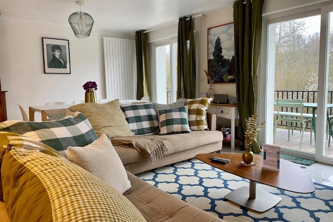 Photo of Livingroom in Pierrefonds