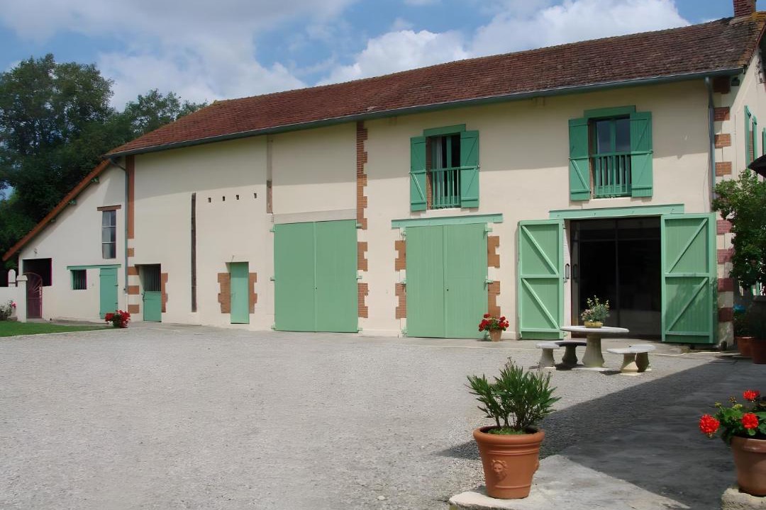 Photo of Others in Huriel