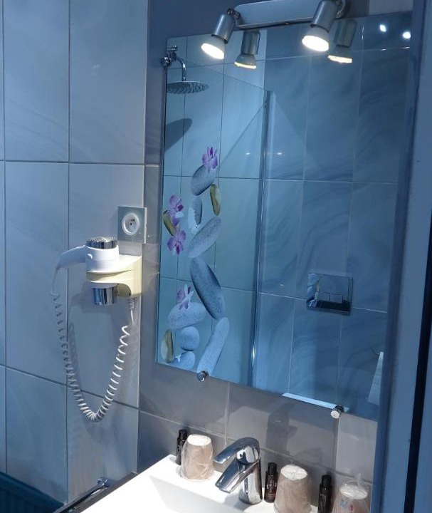 Photo of Bathroom in Etretat