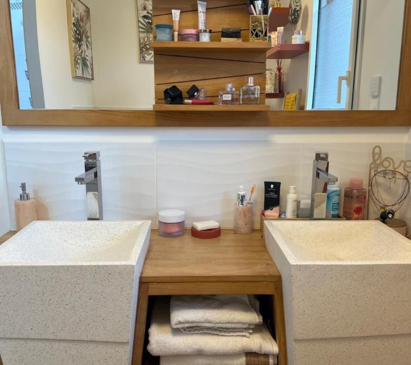 Photo of Bathroom in Grosley-sur-Risle