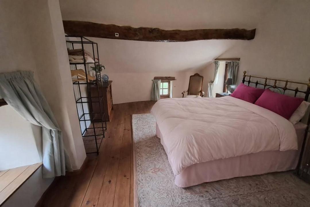 Photo of Bedroom in Saulgond