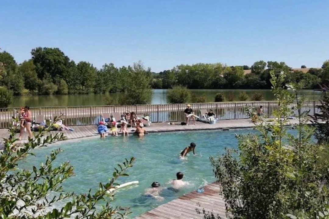 Photo of Others in Saint-Vincent-de-Lamontjoie