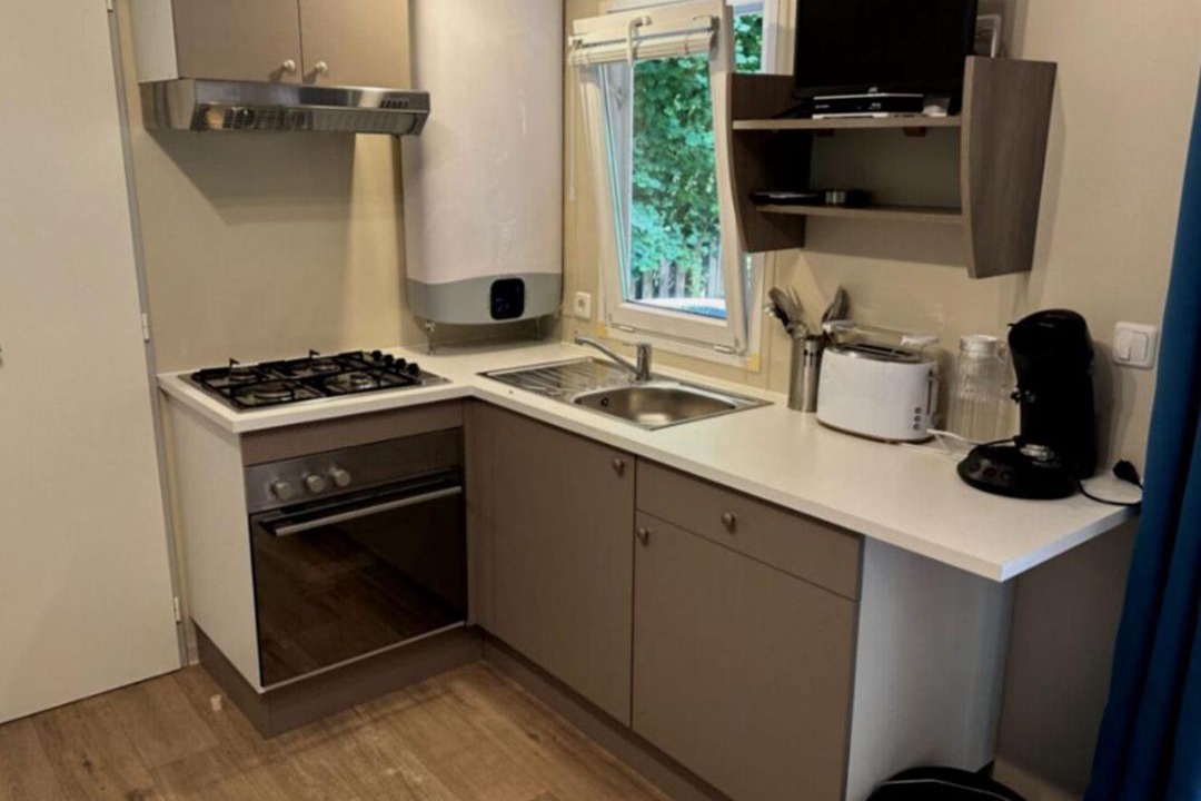 Photo of Kitchen in Saint-Vincent-de-Lamontjoie