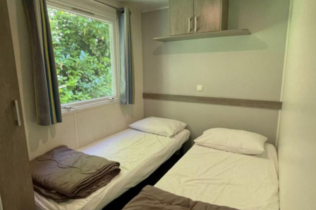 Photo of Bedroom in Saint-Vincent-de-Lamontjoie
