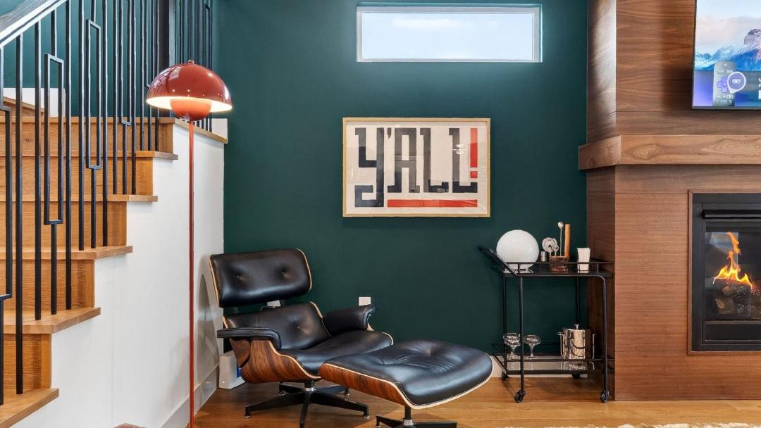 Photo of Livingroom in East MLK