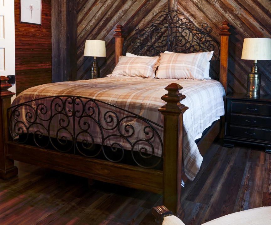 Photo of Bedroom in Toccoa