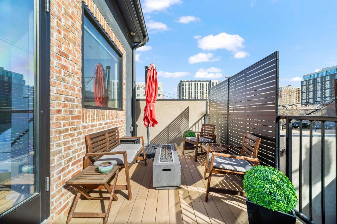 Photo of Patio Balcony in Ballpark
