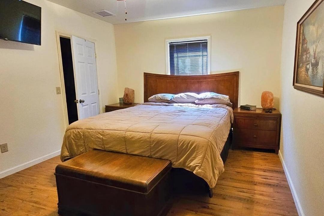 Photo of Bedroom in Madison County