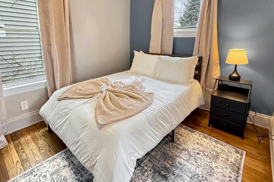 Photo of Bedroom in Tremont