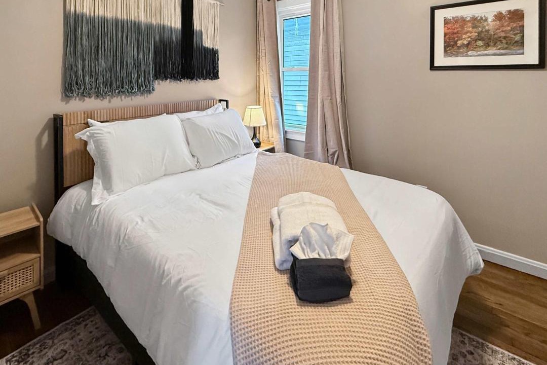Photo of Bedroom in Tremont