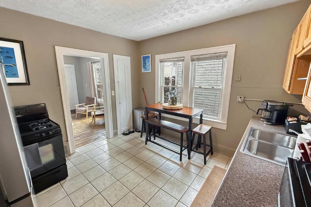 Photo of Kitchen in Tremont