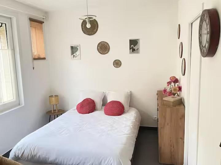 Photo of Bedroom in Mastaing