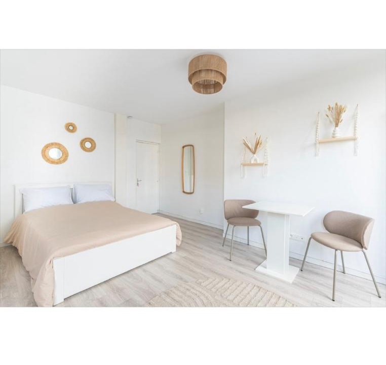 Photo of Bedroom in Caudebec-les-Elbeuf