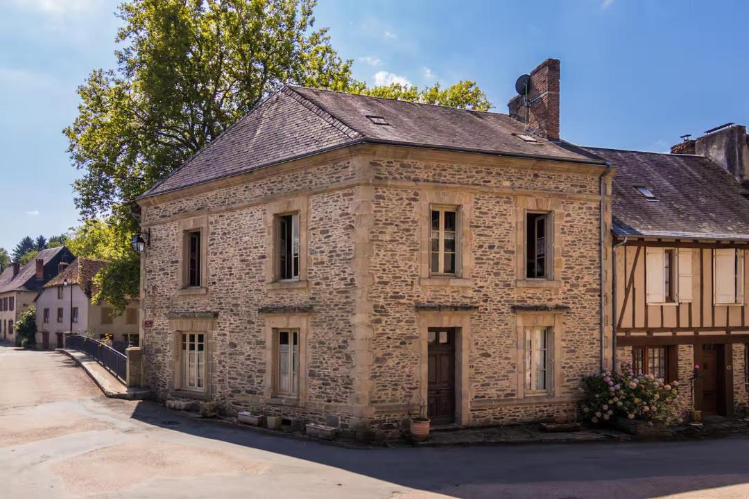 Photo of Buildings in Segur-le-Chateau