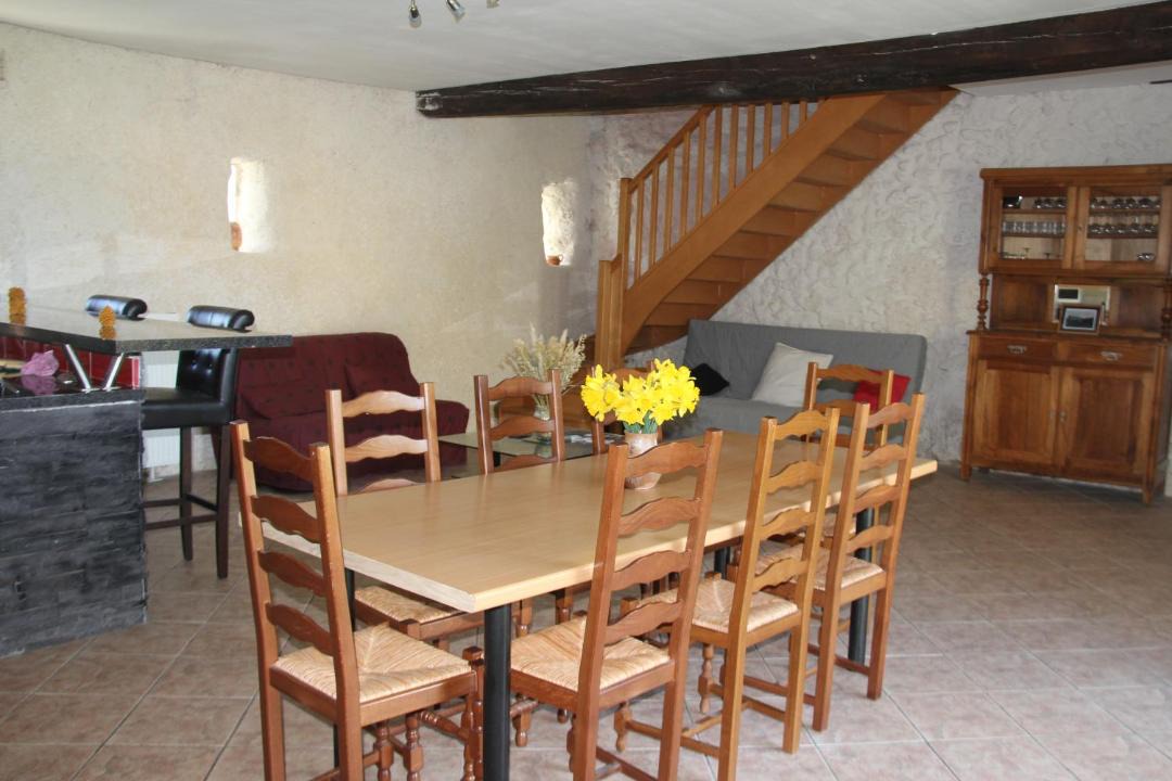 Photo of Others in Monts