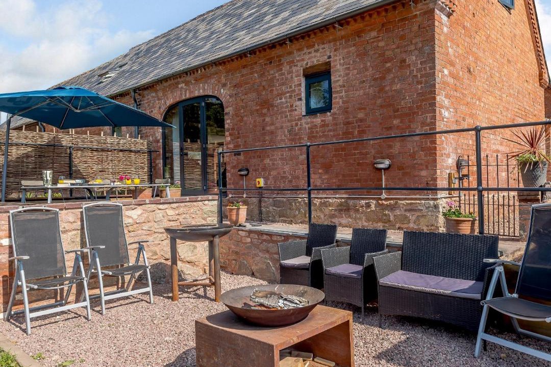 Photo of Others in Huntley