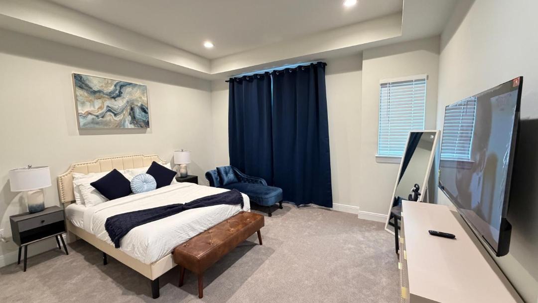Photo of Bedroom in South Main