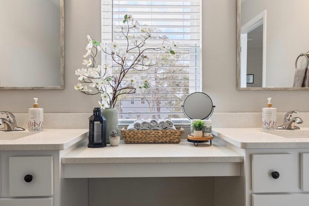 Photo of Bathroom in East Ocean View