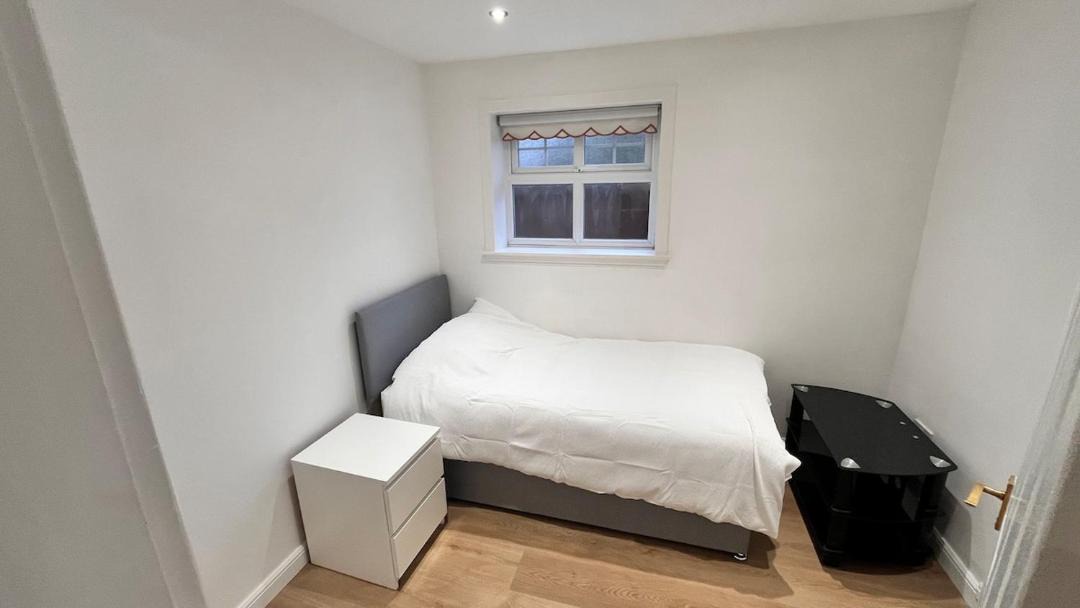 Photo of Bedroom in Glasgow