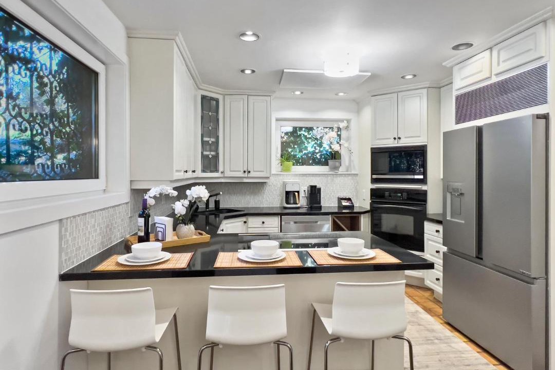 Photo of Kitchen in Broadview North