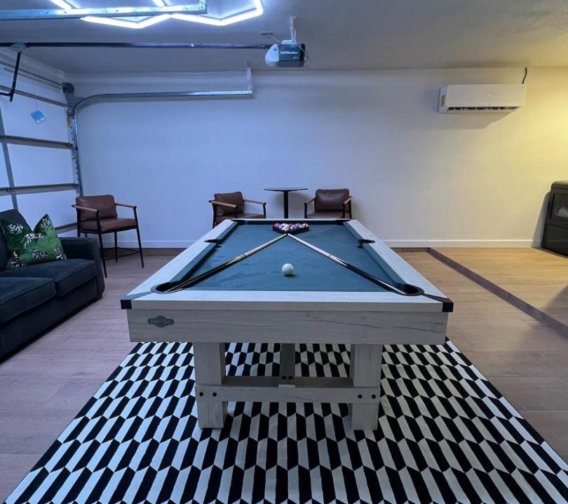 Photo of Livingroom in Midland